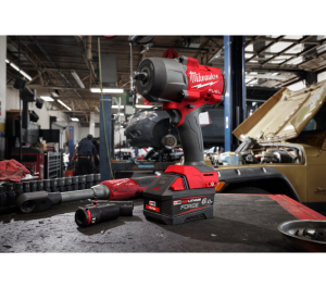 Cổ máy siết bulong mạnh nhất phân khúc 18V 1/2 inch của Milwaukee FHIW2F12