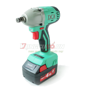 Máy siết bu lông pin 18V DCA ADPB18F