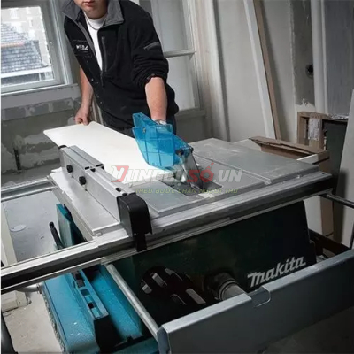 Máy cưa bàn Makita 2704N