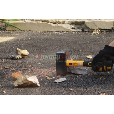 Búa Tạ 2000g INGCO HSTH8804