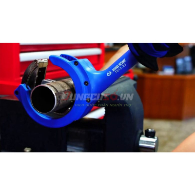 Dao cắt ống 32-67mm Kingtony 7912-23