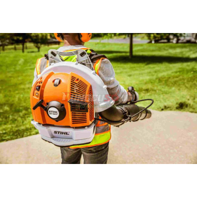 Máy thổi lá mang lưng STIHL BR-700