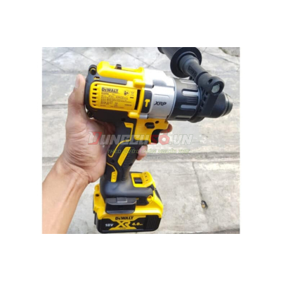 Máy khoan động lực pin 18V DCD996P1 DeWALT