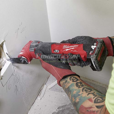 Máy cắt đa năng Milwaukee M12 FMT-0X 