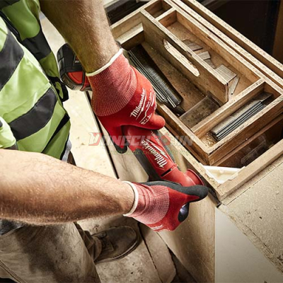Máy cắt rung Milwaukee M18 FMT-0X0