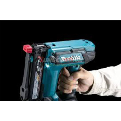 Máy bắn đinh ghim 10mm pin 18V Makita DST121RFE