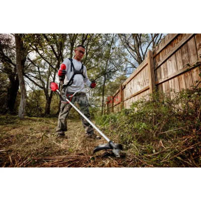 Máy cắt cỏ Milwaukee M18 FBCU