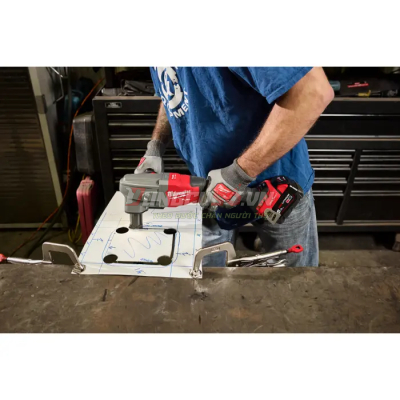 Máy cắt tôn 3.5 mm Milwaukee M18 FNB35