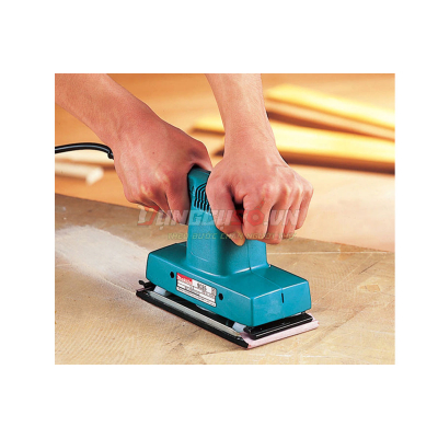 Máy chà nhám rung Makita 9035H