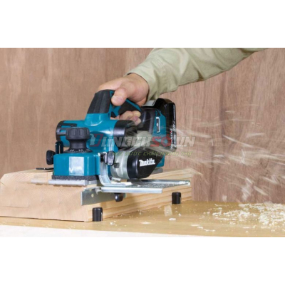 Thân máy bào pin 18V Makita DKP181ZU