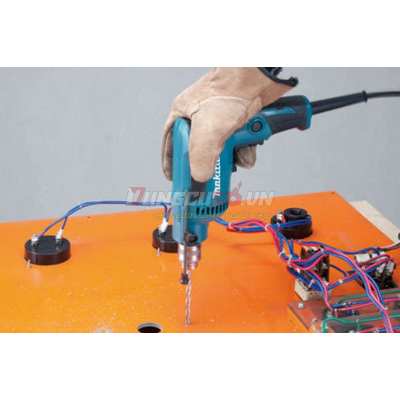 Máy khoan sắt 6.5mm Makita DP2010