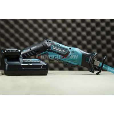 Máy cưa kiếm pin 12V Makita JR105DSYE