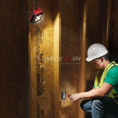 Đèn hắt sáng Milwaukee M12 AL-0