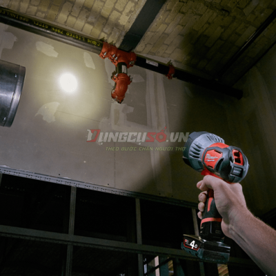 Đèn LED rọi điểm Milwaukee M12 SLED-0