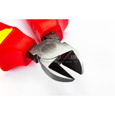 Kềm cắt chuyên dùng 7in/175mm cách điện 1000V Sata 70233