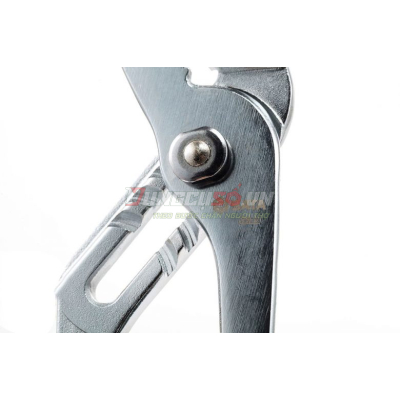 Kìm mỏ quạ 8in Sata 70411