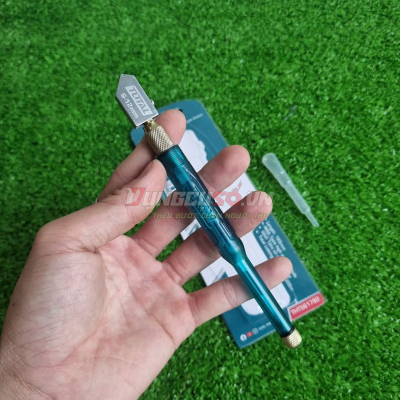 Dao cắt kính  tay cầm nhựa TOTAL THT561782 